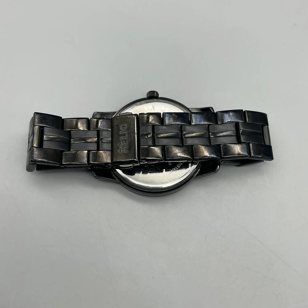 Relic Mens Watch 40mm Black Dial Black Stainless Date ZR11897 New Battery 7